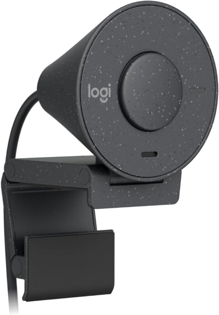 Camara Logitech Brio 300 Fhd 1080p Usb-C (960-001413) Black, Tipo de enfoque: foco fijo Custom Logi 4 element lens with anti-reflective coating, Tapa de privacidad integrada.